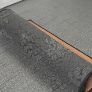 Entrez, votre présence est toujours ressentie - Tapis décoratif personnalisé pour chien - Cadeau de pendaison de crémaillère pour les propriétaires et les amoureux des animaux
